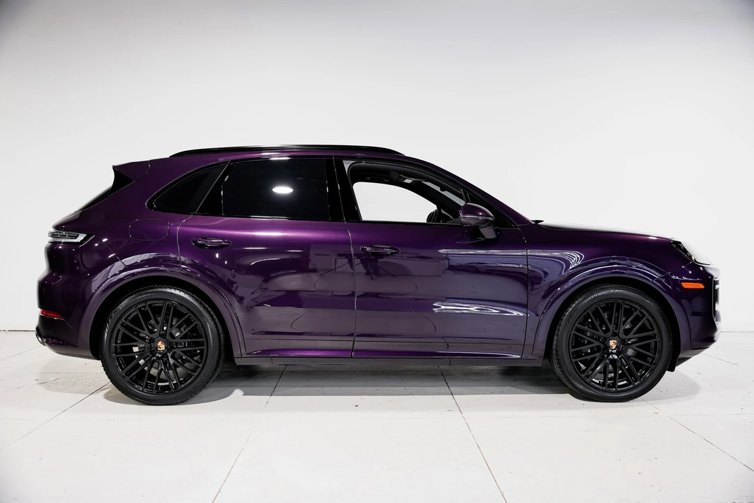 2024 Porsche 9Y0/9Y3 Cayenne S - Image 3 of 12