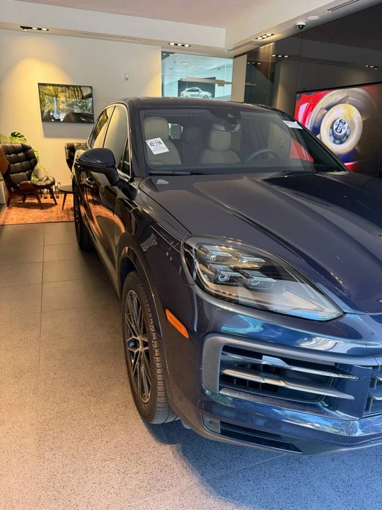 2024 Porsche 9Y0/9Y3 Cayenne S - Image 3 of 4