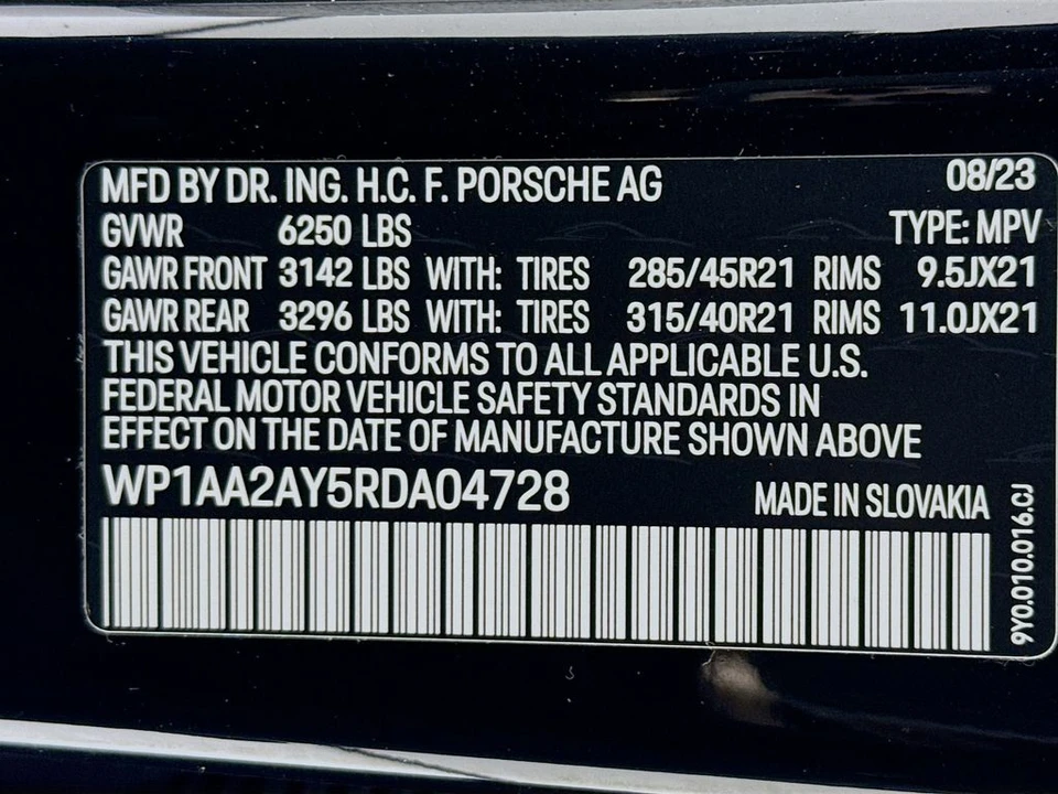 2024 Porsche 9Y0/9Y3 Cayenne - Image 12 of 12