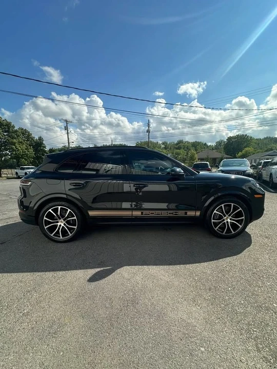 2024 Porsche 9Y0/9Y3 Cayenne - Image 4 of 20
