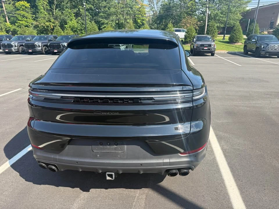 2024 Porsche 9Y0/9Y3 Cayenne - Image 8 of 11