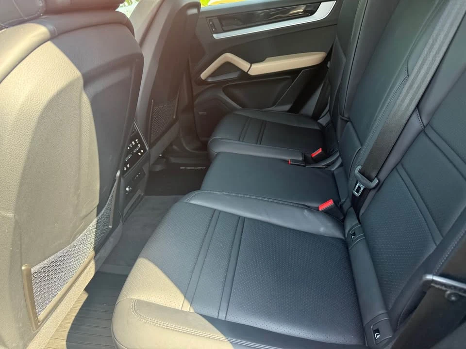 2024 Porsche 9Y0/9Y3 Cayenne - Image 3 of 11