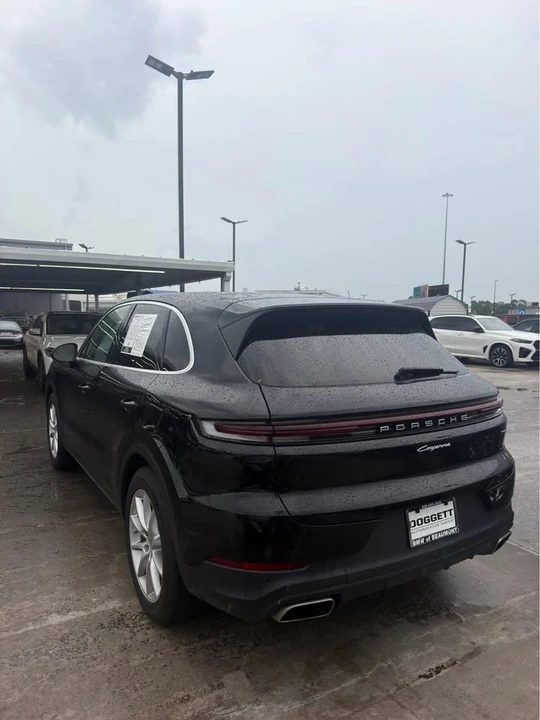 2024 Porsche 9Y0/9Y3 Cayenne - Image 4 of 6