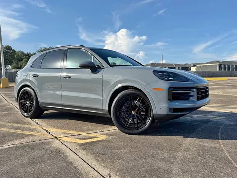 2024 Porsche Cayenne Sport Utility 4D