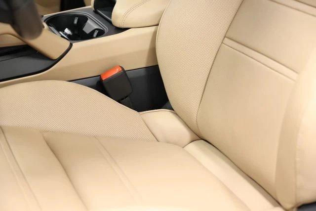 2024 Porsche 9Y0/9Y3 Cayenne - Image 19 of 21