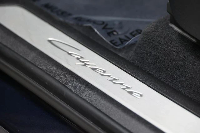 2024 Porsche 9Y0/9Y3 Cayenne - Image 15 of 21
