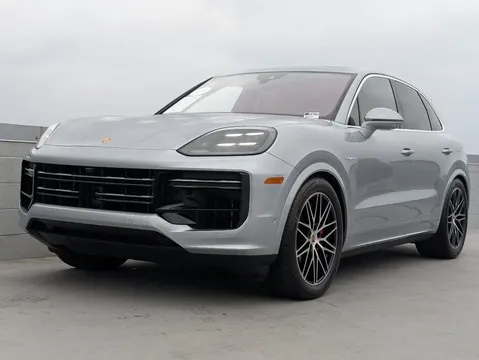 2024 Porsche Cayenne Turbo E-Hybrid