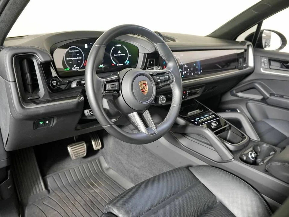 2024 Porsche 9Y0/9Y3 Cayenne - Image 4 of 5