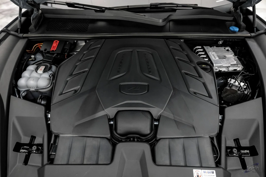 2024 Porsche 9Y0/9Y3 Cayenne Turbo GT - Image 4 of 31