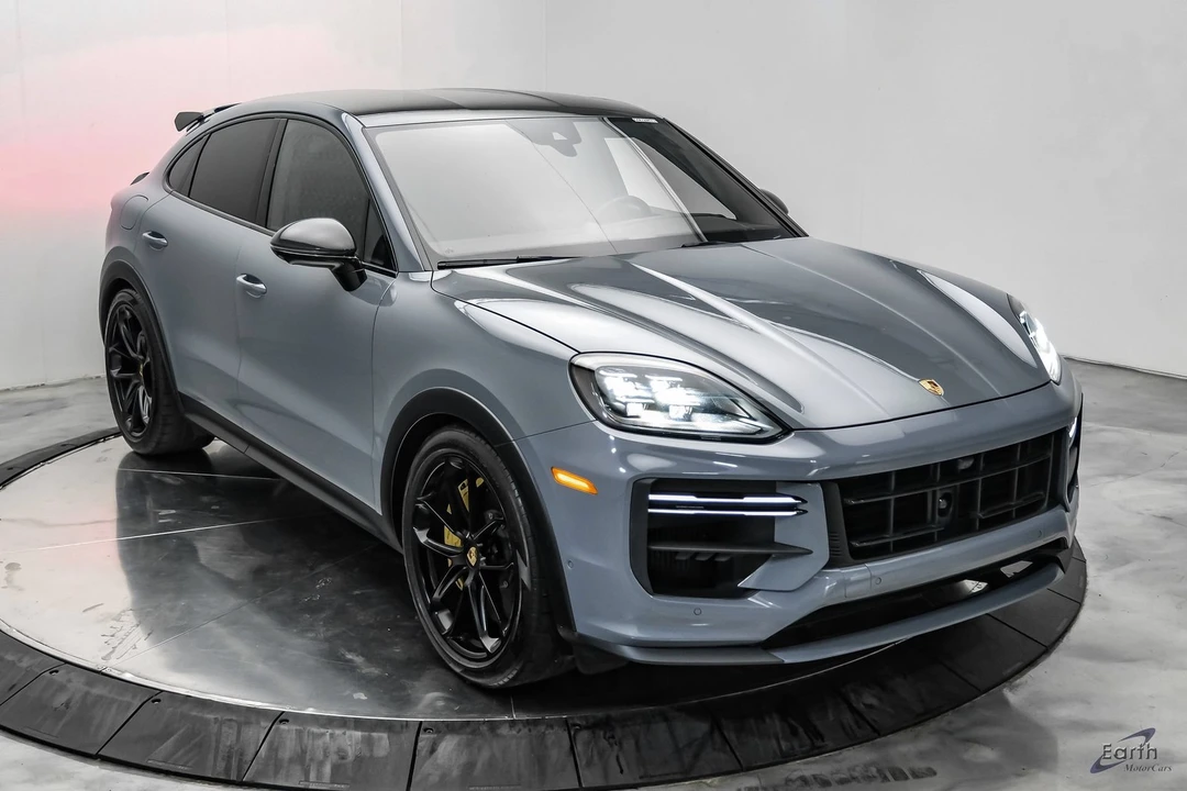 2024 Porsche 9Y0/9Y3 Cayenne Turbo GT - Image 25 of 31