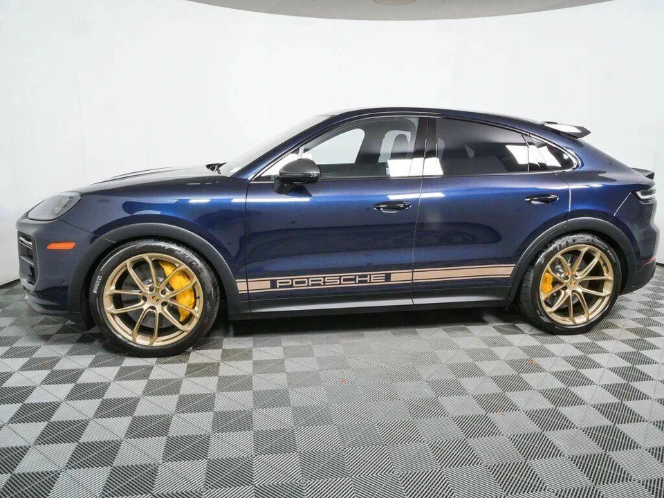 2024 Porsche 9Y0/9Y3 Cayenne Turbo GT - Image 2 of 4