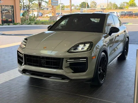 2024 Porsche Cayenne Turbo GT