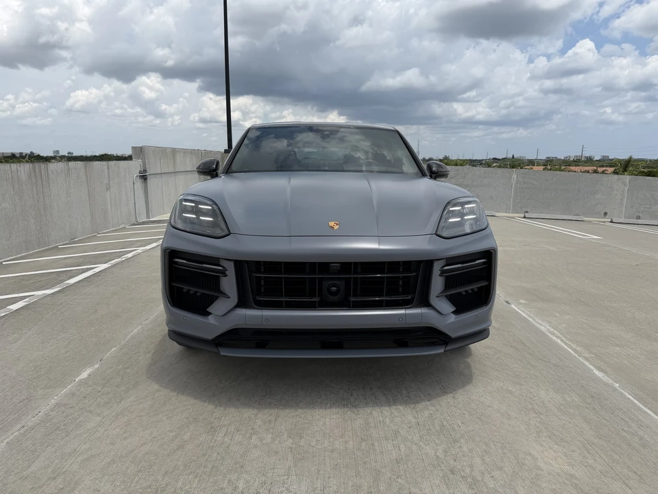 2024 Porsche 9Y0/9Y3 Cayenne Turbo GT - Image 17 of 31