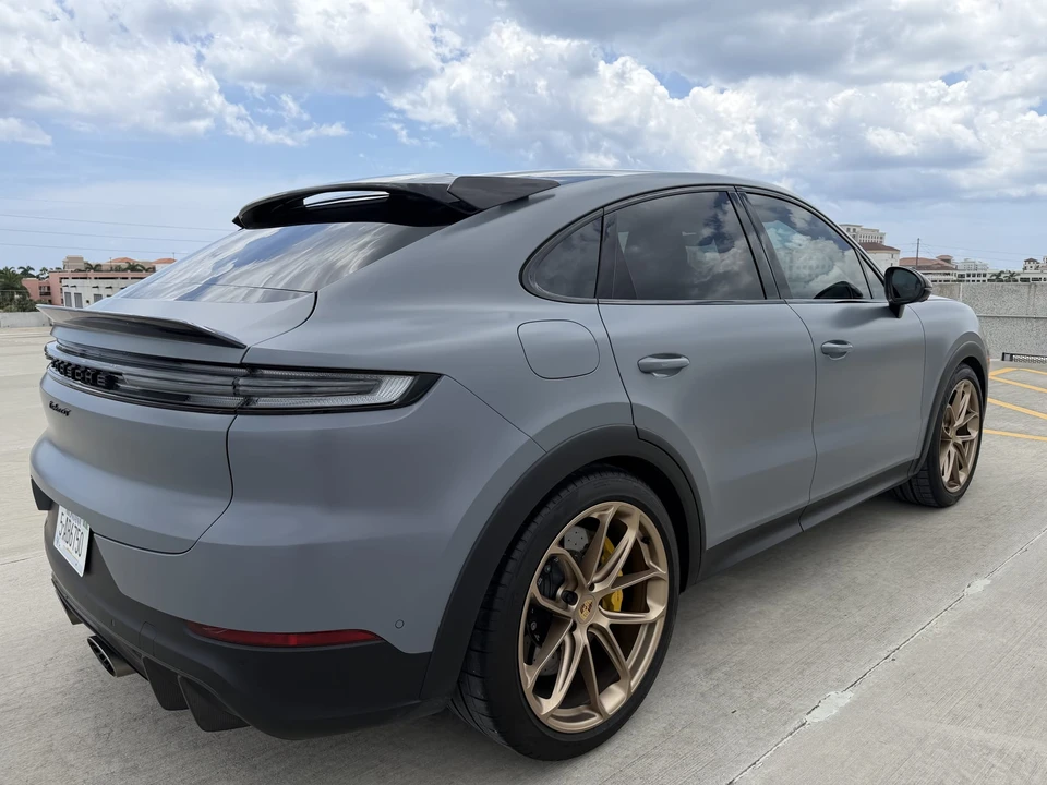 2024 Porsche 9Y0/9Y3 Cayenne Turbo GT - Image 9 of 31