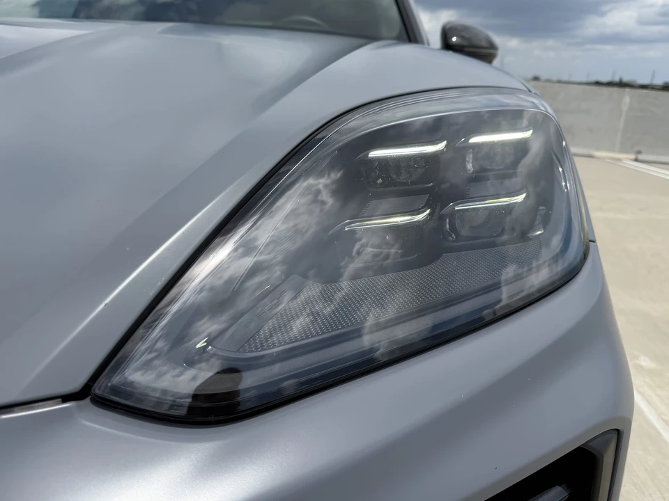 2024 Porsche 9Y0/9Y3 Cayenne Turbo GT - Image 30 of 31