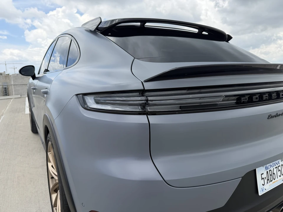 2024 Porsche 9Y0/9Y3 Cayenne Turbo GT - Image 21 of 31