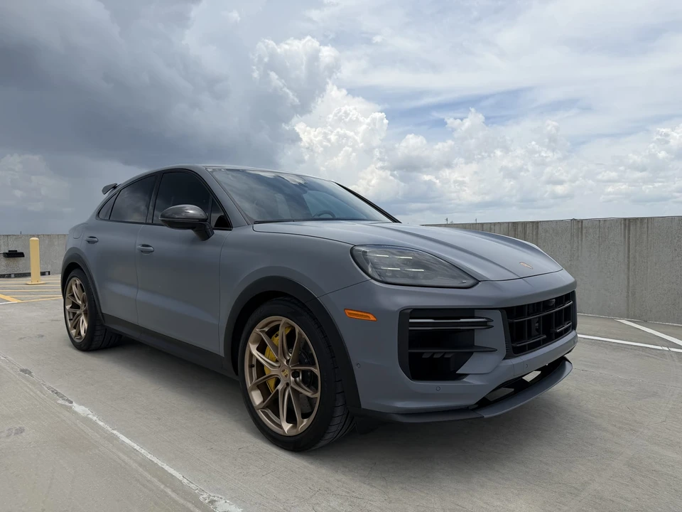 2024 Porsche 9Y0/9Y3 Cayenne Turbo GT - Image 15 of 31