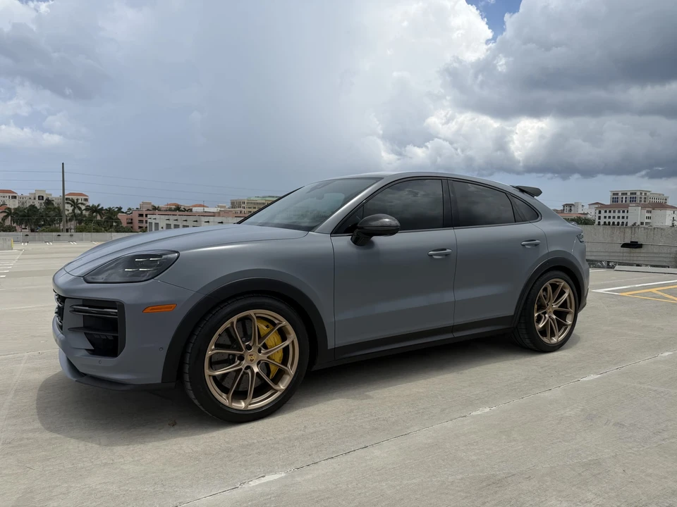 2024 Porsche 9Y0/9Y3 Cayenne Turbo GT - Image 4 of 31