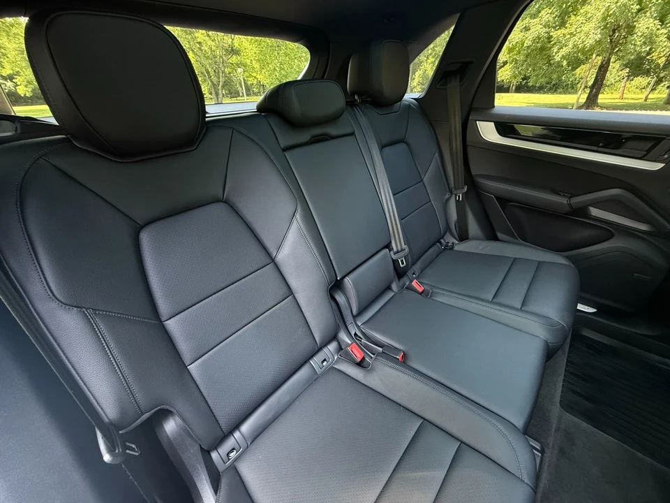 2024 Porsche 9Y0/9Y3 Cayenne - Image 21 of 21