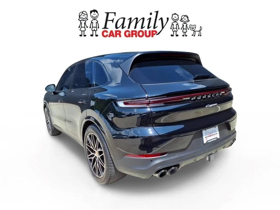 2024 Porsche 9Y0/9Y3 Cayenne - Image 3 of 4