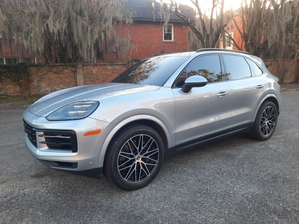2024 Porsche 9Y0/9Y3 Cayenne - Image 9 of 31