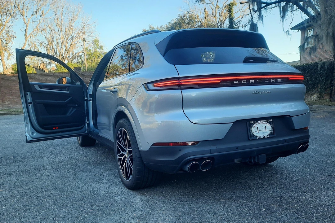 2024 Porsche 9Y0/9Y3 Cayenne - Image 18 of 31