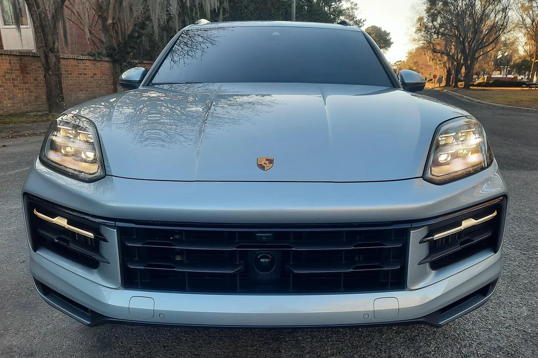 2024 Porsche 9Y0/9Y3 Cayenne - Image 2 of 31