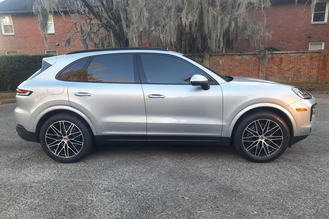 2024 Porsche 9Y0/9Y3 Cayenne - Image 3 of 31