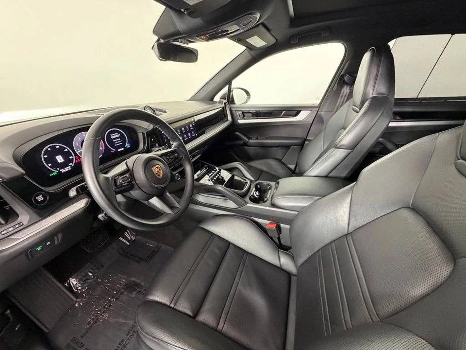 2024 Porsche 9Y0/9Y3 Cayenne - Image 4 of 4
