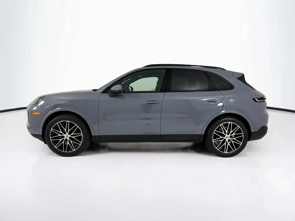 2024 Porsche 9Y0/9Y3 Cayenne - Image 2 of 4