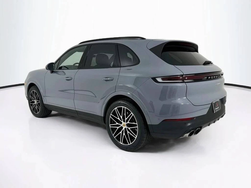 2024 Porsche 9Y0/9Y3 Cayenne - Image 3 of 4