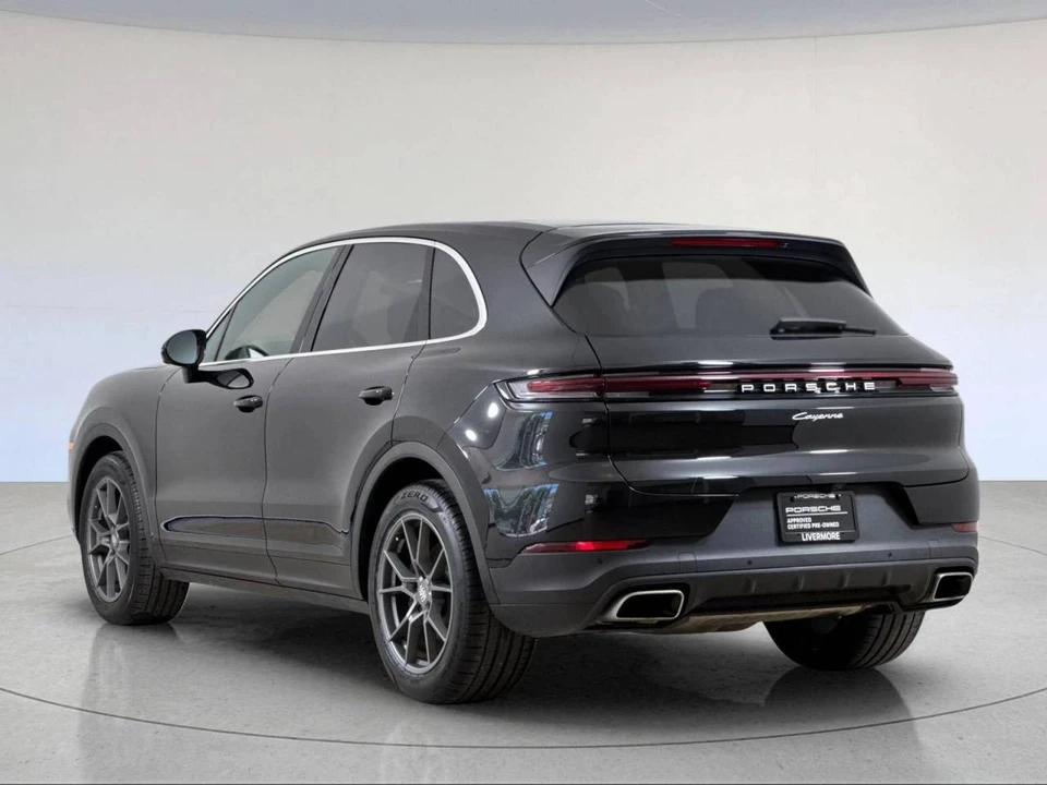2024 Porsche 9Y0/9Y3 Cayenne - Image 4 of 4