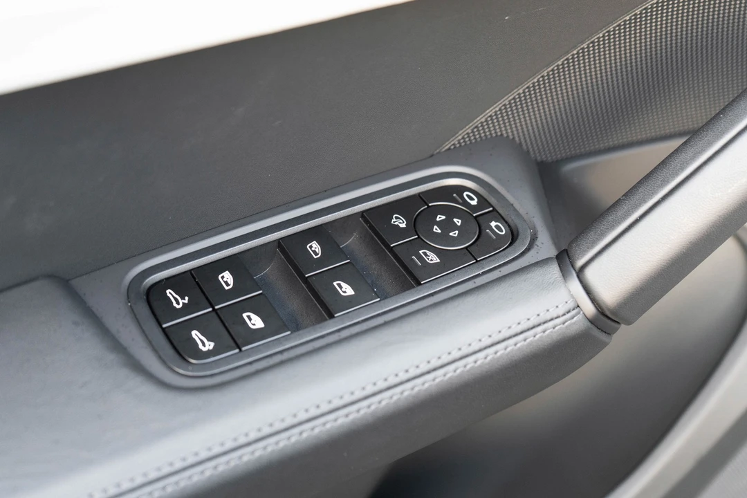 2024 Porsche 9Y0/9Y3 Cayenne - Image 11 of 21