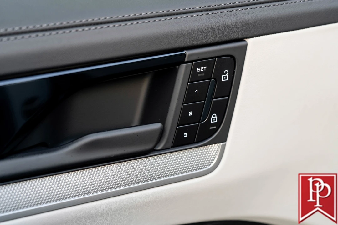 2024 Porsche 9Y0/9Y3 Cayenne - Image 10 of 21