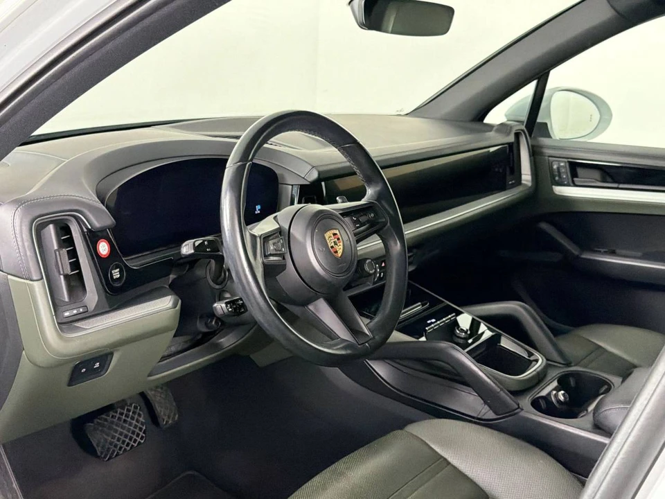 2024 Porsche 9Y0/9Y3 Cayenne - Image 4 of 4