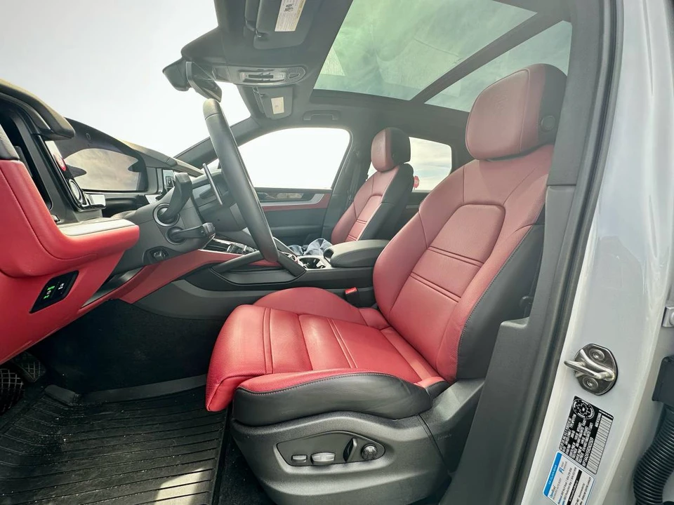 2024 Porsche 9Y0/9Y3 Cayenne - Image 6 of 13