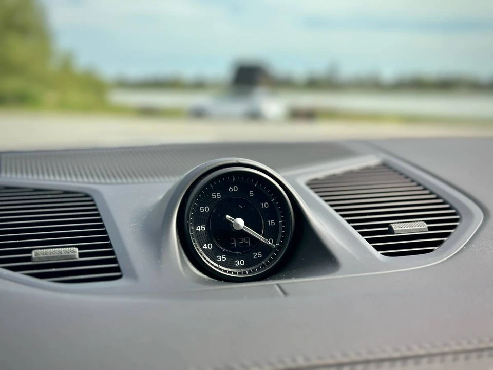 2024 Porsche 9Y0/9Y3 Cayenne - Image 11 of 13