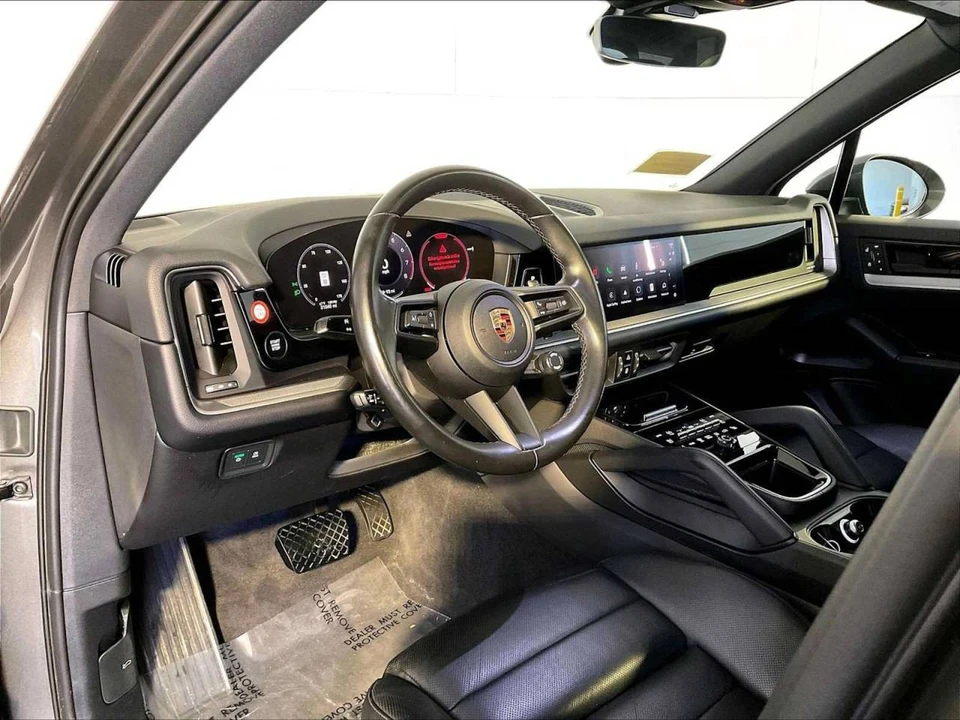 2024 Porsche 9Y0/9Y3 Cayenne - Image 4 of 4