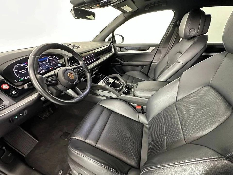 2024 Porsche 9Y0/9Y3 Cayenne - Image 4 of 4