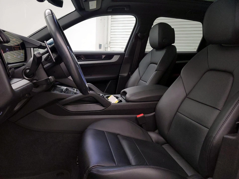 2024 Porsche 9Y0/9Y3 Cayenne - Image 12 of 23