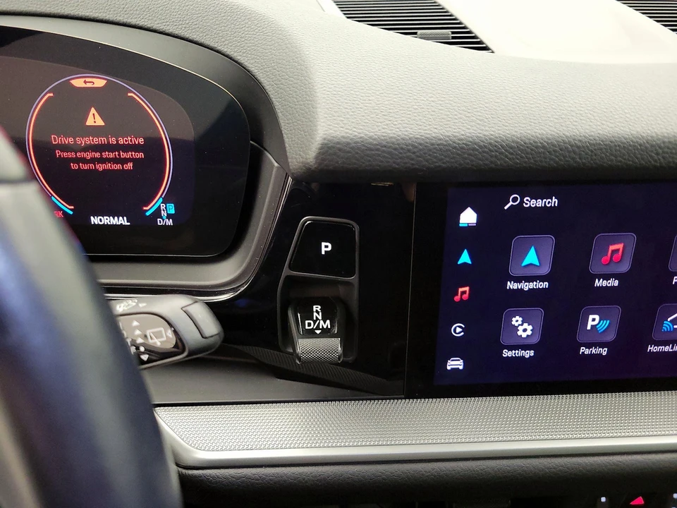 2024 Porsche 9Y0/9Y3 Cayenne - Image 18 of 23