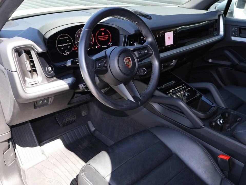 2024 Porsche 9Y0/9Y3 Cayenne - Image 4 of 4
