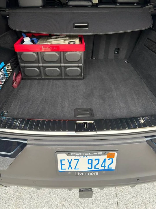 2024 Porsche 9Y0/9Y3 Cayenne - Image 18 of 18