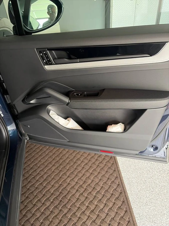 2024 Porsche 9Y0/9Y3 Cayenne - Image 12 of 18