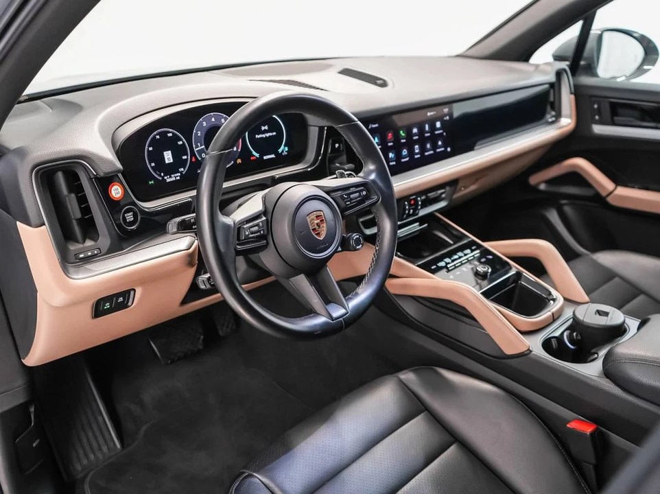 2024 Porsche 9Y0/9Y3 Cayenne - Image 4 of 4