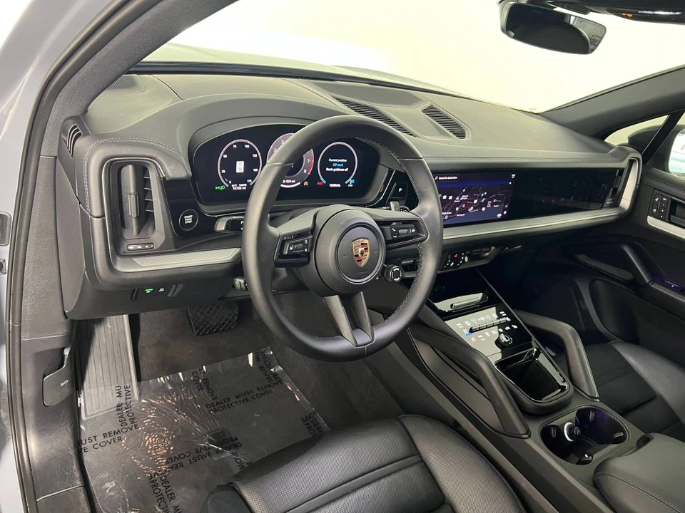2024 Porsche 9Y0/9Y3 Cayenne - Image 4 of 4
