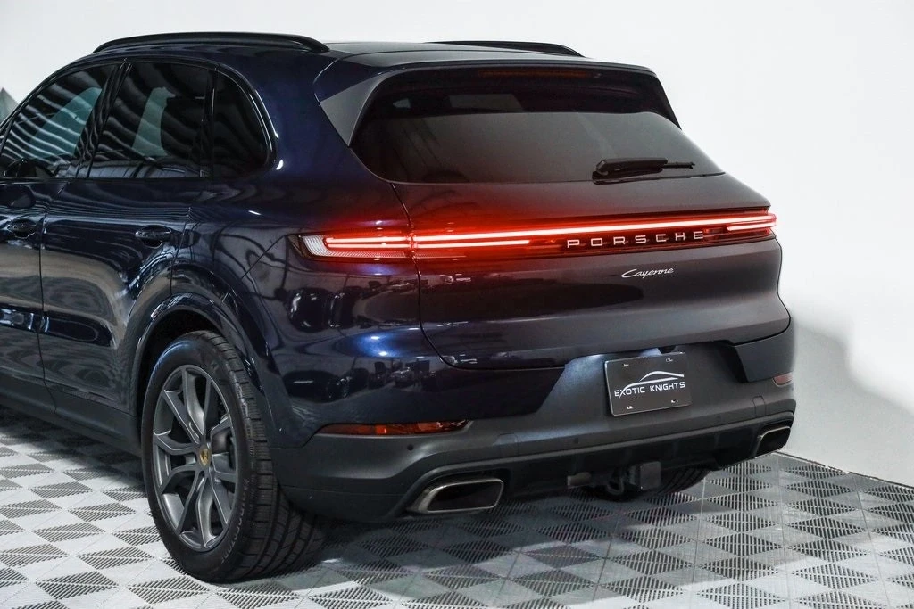2024 Porsche 9Y0/9Y3 Cayenne - Image 19 of 21