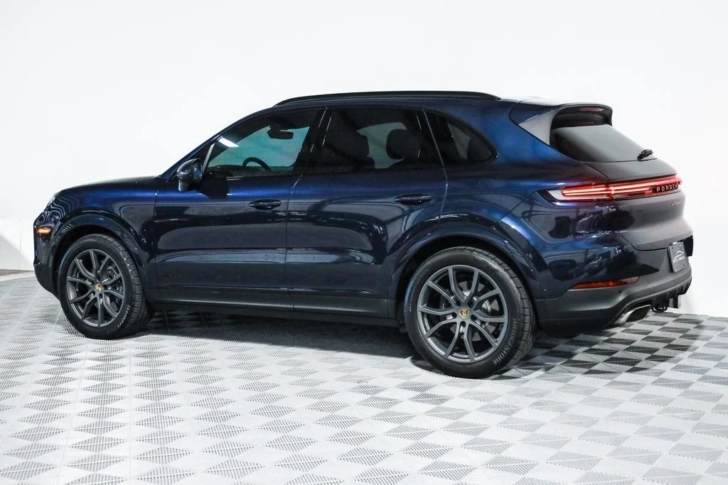 2024 Porsche 9Y0/9Y3 Cayenne - Image 17 of 21