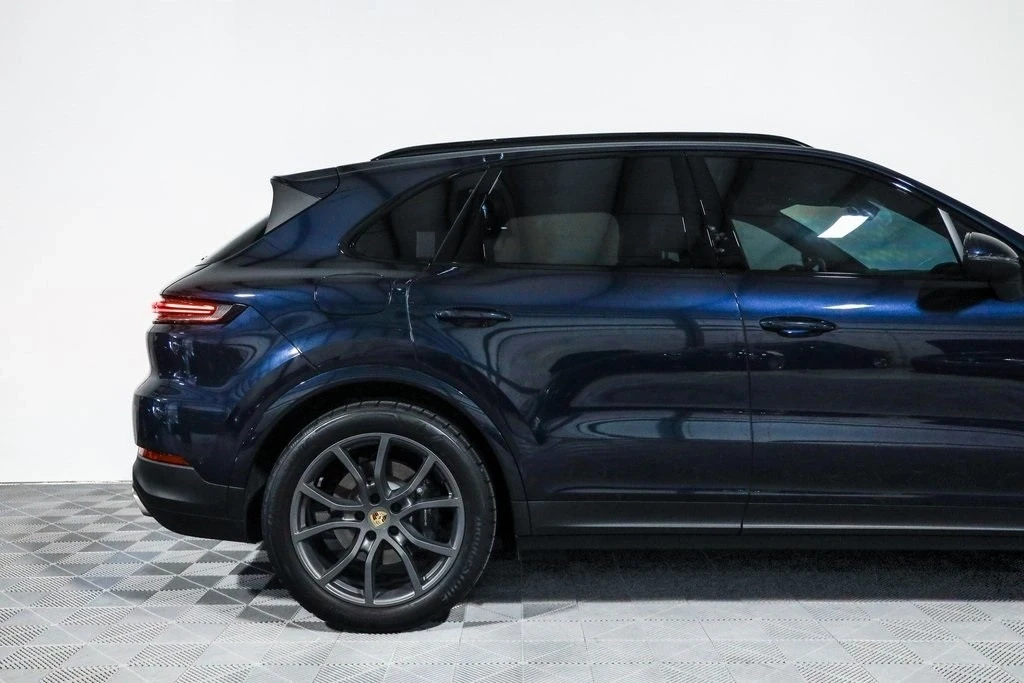 2024 Porsche 9Y0/9Y3 Cayenne - Image 2 of 21