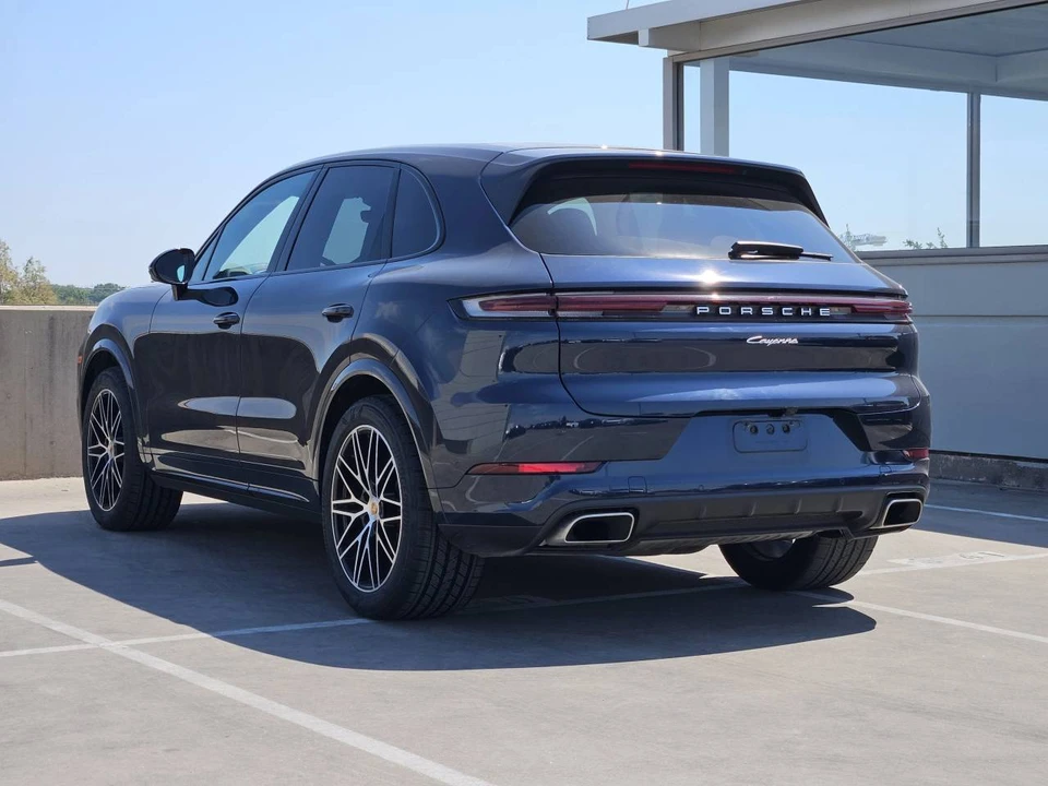 2024 Porsche 9Y0/9Y3 Cayenne - Image 3 of 4